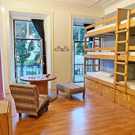 Lookout Hostel