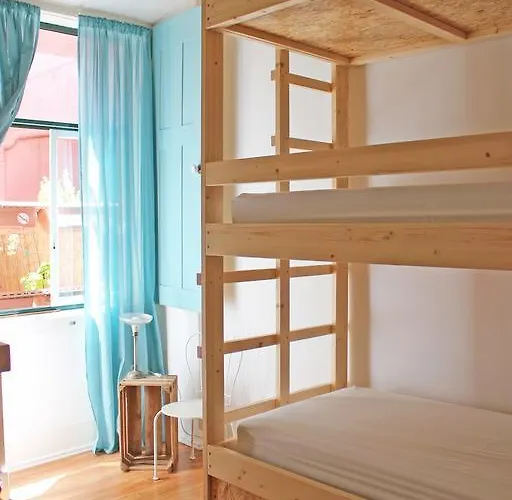 Hostel Lookout Lizbona